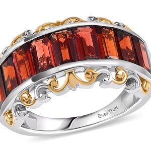 Mozambique Garnet Ring